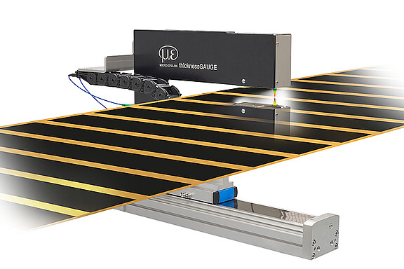 Sensor system for precise thickness measurement